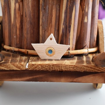 Ceramic ship