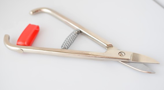 Scissors for metal
